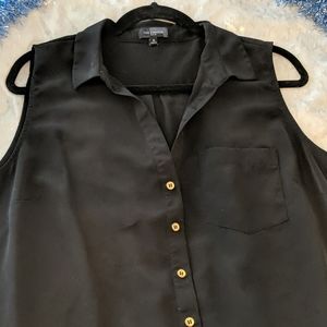 Sleeveless summer dress